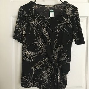 Beacon Acadia side waist knit top